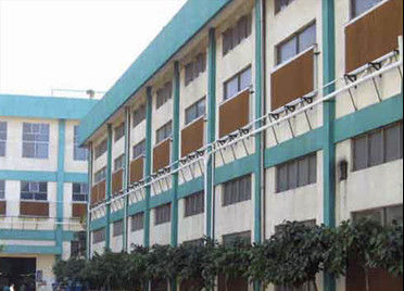 أحدث حلول الشركة حول يتم دمج التبخر المبرد بالماء والتحكم بالذكاء الاصطناعي لإنشاء نموذج جديد للتبريد وتوفير الطاقة للورش الصناعية